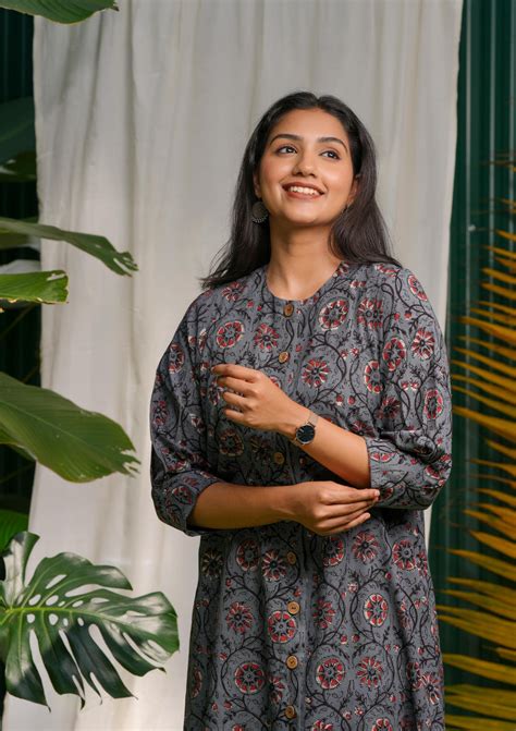 Steel grey floral dress – JUGALBANDHI