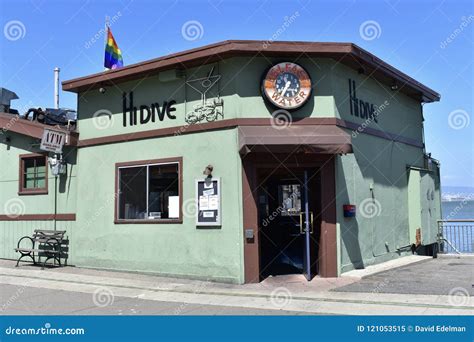 HI Dive Bar and Restaurant on the Embarcadero, 1. Editorial Image ...