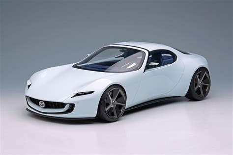 MAZDA ICONIC SP モデルカー 1/18