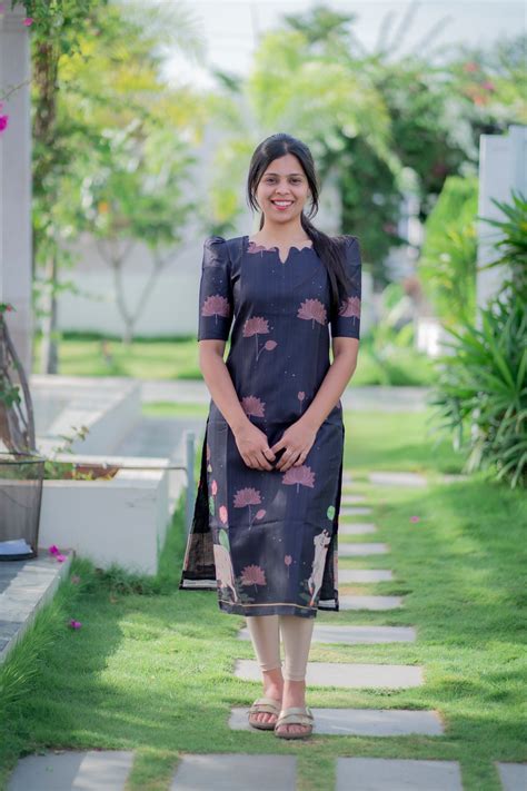 AA059 Black Pichwai Kurti – Ayla Attire