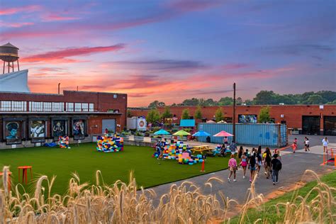 Dine Al Fresco: Camp North End’s Best Outdoor Dining Spots - Camp North End