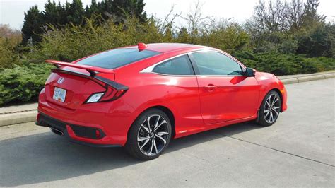 2018 Honda Civic Si Coupe Test Drive Review | AutoTrader.ca
