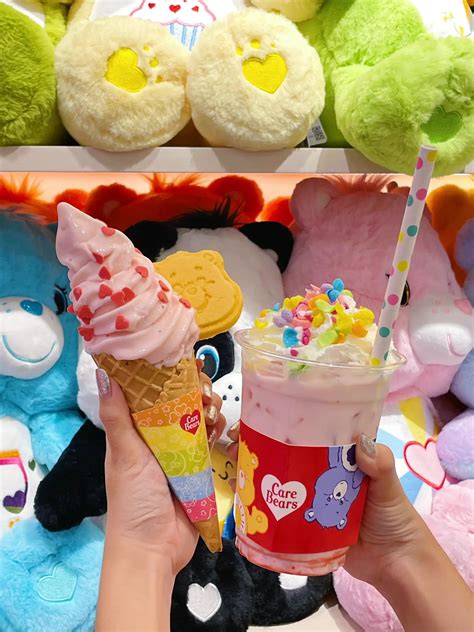 Care Bears Cafe เปิดแล้ว 🐻🩷🎀🍦🥤 | แกลเลอรีที่โพสต์โดย อเวจีสีชมพู | Lemon8