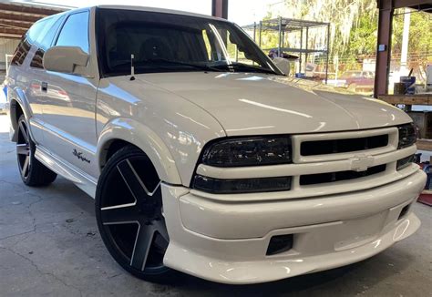 Chevy Blazer Xtreme Front End in White