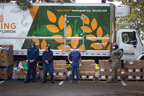 Feeding Northeast Florida Food Bank