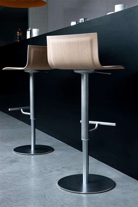 THIN STOOL - Bar stools from lapalma | Architonic