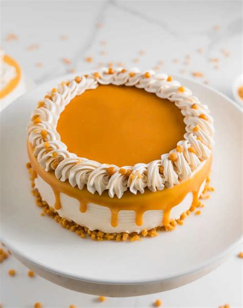 Butterscotch Cakes – Creme Castle
