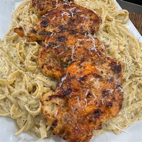 Garlic Parmesan Chicken Alfredo | Recipe Cart | Recipe Cart