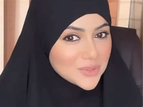 Mom-To-Be Sana Khan Says Kids Are Possession From Allah