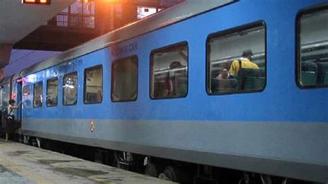 West Bengal: CCTV cameras in ladies compartment of EMU Locals soon ...