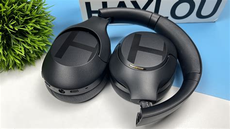 Best Budget Noise Cancelling Headphones of 2024: Who Wins? | Techxreviews