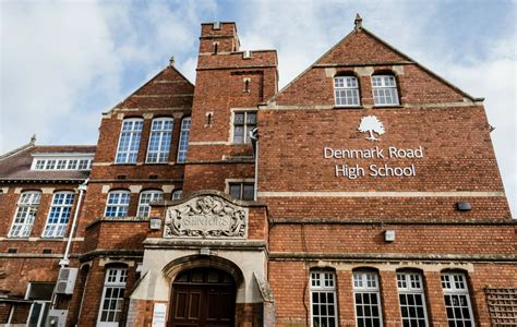 Grammar Schools in Gloucestershire: Complete Guide