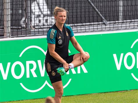 23 Frauen für die Mission Titelverteidigung: Der WM-Kader der USA - kicker