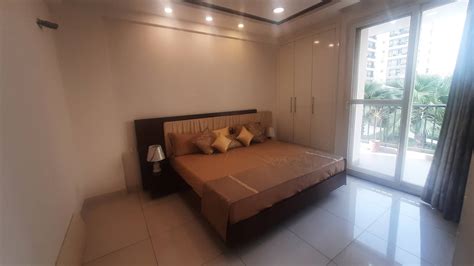 Highland Park Sample Flat Low Rise & High Rise Floor Located on Patiala Road Zirakpur