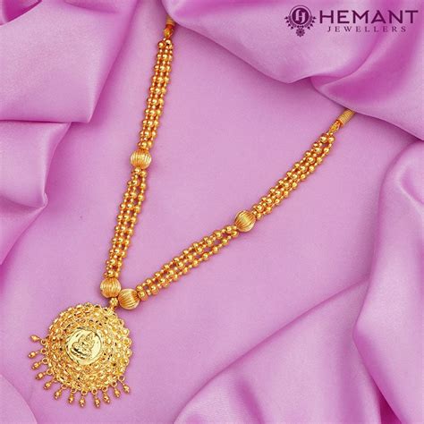 Traditional Maharashtrian Kolhapuri Tarboose Mala Laxmi III Veni ...