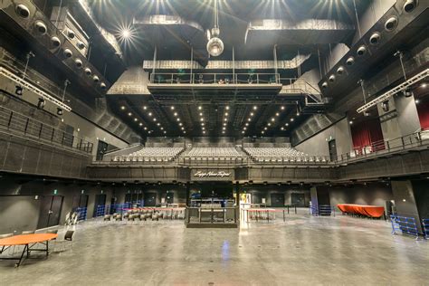 Zepp New Taipei 超詳細開箱 台灣樂迷期待以久的高規格的演唱會會場終於來啦！！ | LINE購物