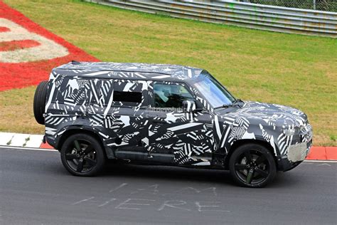 2020 Land Rover Defender 110 Spied Tackling the Nurburgring - autoevolution