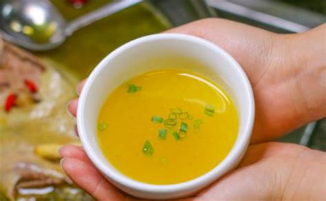 自制高汤安全健康又美味 家常高汤的熬制方法-八凡集