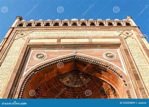 Buland Darwaza Gate is the Entrance To Jama Masjid Mosque in Fatehpur Sikri, Agra, Uttar Pradesh ...