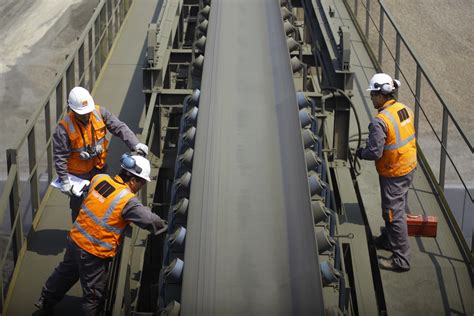 Conveyor Belt Cleaners for the Mining Industry