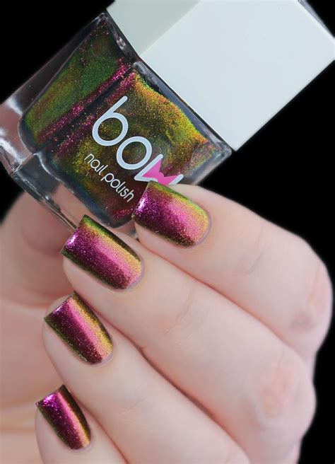 Buy Bow Agate- Purple Chameleon Nail Polish in India | ILMP
