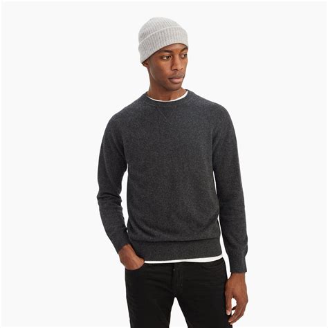 The 19 Best Cashmere Sweaters for Men, According to Stylish Guys