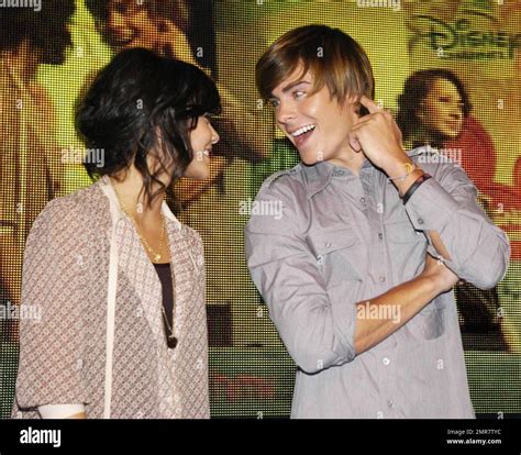 High school musical 2 gabriella taylor hi-res stock photography and ...