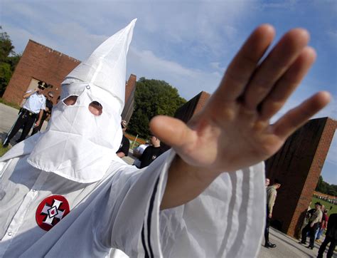 The KKK today - Disturbing photos of the modern-day Ku Klux Klan ...