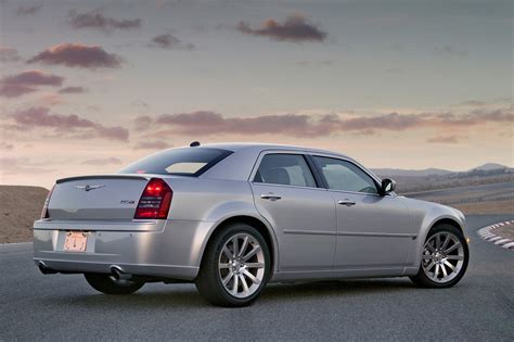 2006 Chrysler 300 Srt8 Specs