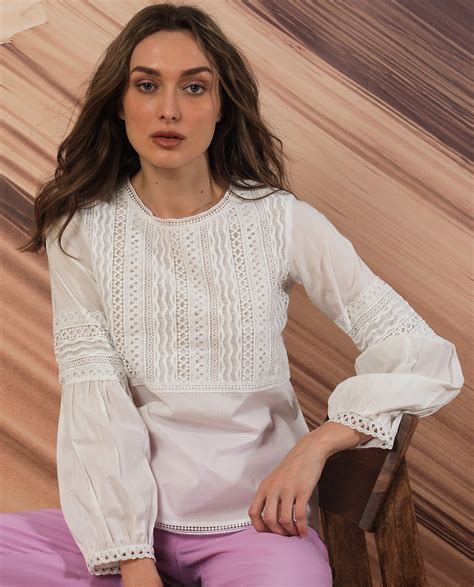 Rareism Women's Minnie White Cotton Fabric Full Sleeves Boat Neck ...