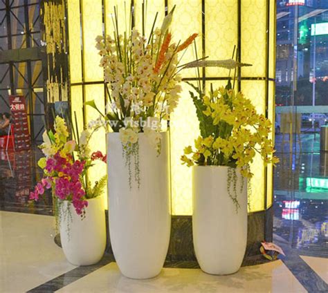 玻璃钢电镀花瓶装饰广西南宁商场_方圳玻璃钢厂
