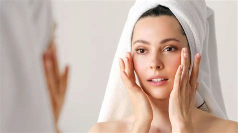 When To Avoid Vitamin C Serum