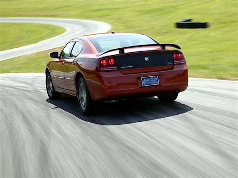 DODGE Charger Specs, Performance & Photos - 2005, 2006, 2007, 2008, 2009, 2010 - autoevolution