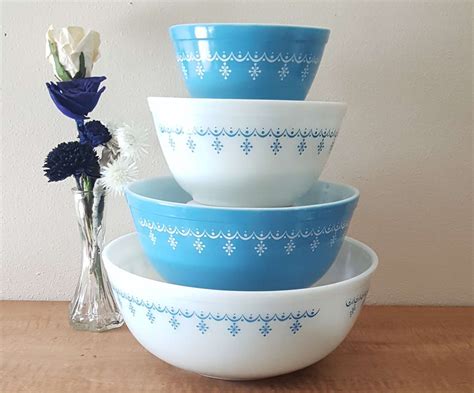 Pyrex Mixing Blue And White Pyrex Patterns Pyrex Patterns Vintage Pyrex ...