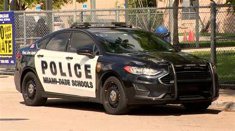 221012 GENERIC MIAMI DADE SCHOOLS POLICE – WSVN 7News | Miami News ...