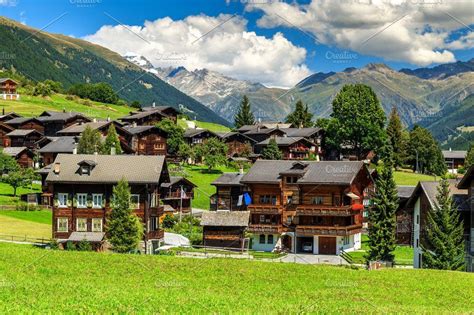 Muria Indigenous Communities: Slovenia-Italy Border Traditional Alpine Village Life