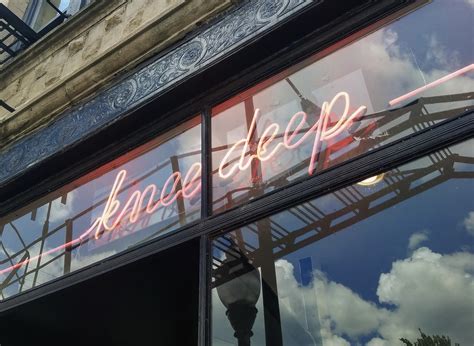 14 Best Thrift Stores In Chicago You Need To Check Out