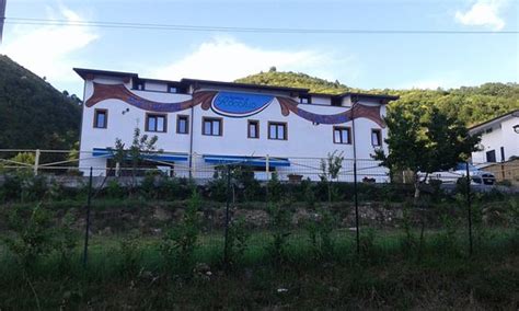 AGRITURISMO RISTORANTE LE CAIAZZANE (Pozzilli) - Farmhouse Reviews ...