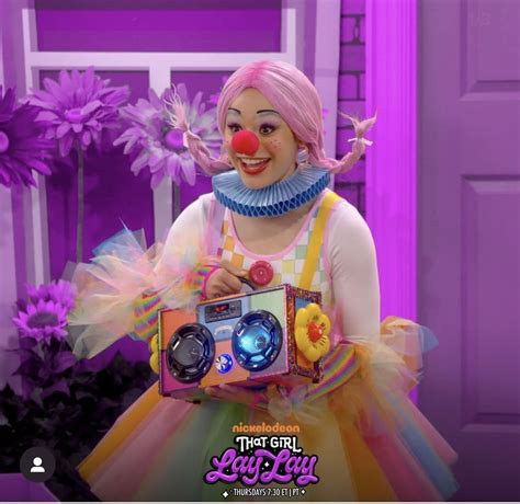 That girl Lay lay | Female clown, Send in the clowns, Auguste clown