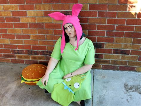 tea and craft: Louise Belcher costume