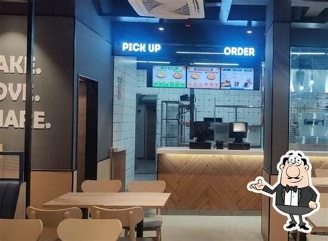 Domino's Pizza, Malur - Restaurant menu, prices and reviews