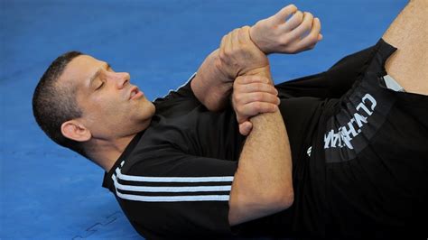 How to Do a Traditional Kimura from Guard | MMA Submissions - YouTube