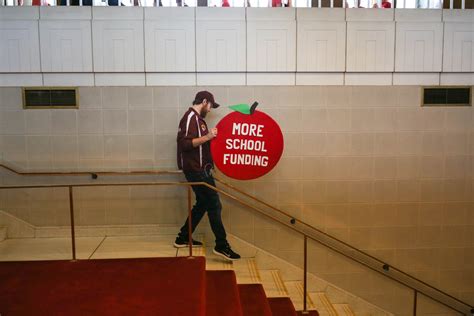 What's the Average Teacher Salary in Indiana? Educators Push for Better ...