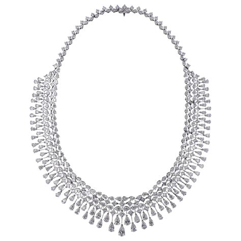 White Gold Necklace with Diamonds For Sale at 1stDibs