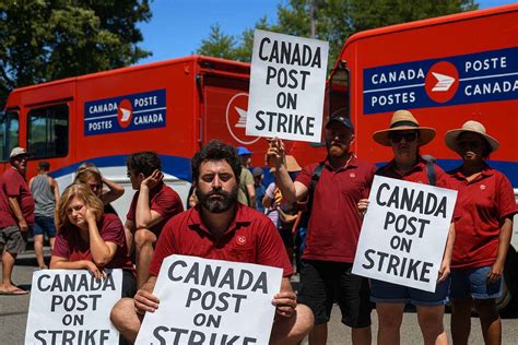 Latest Canada Post Strike Update 2025 | Bulkweedinbox