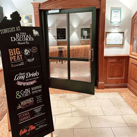 Ratskeller cellar restaurant | Trip.com Munich