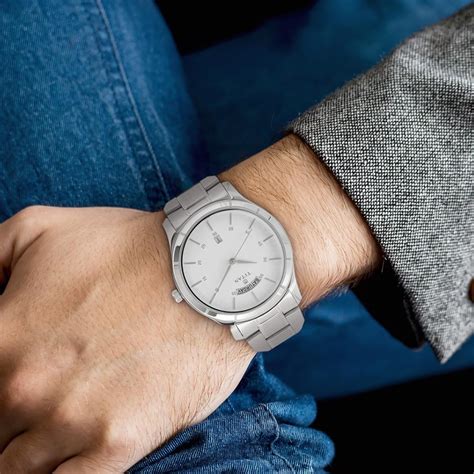 Buy Online Titan Workwear White Dial Analog with Day and Date Stainless ...