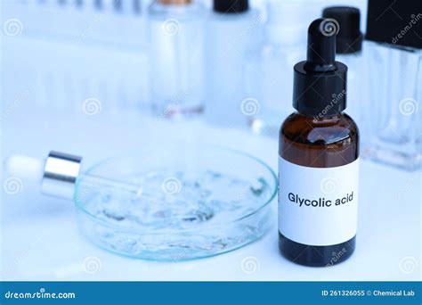 Glycolic Acid Molecular Structure, 3d Model Molecule, Hydroxyacetic ...