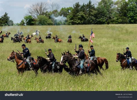 Army man on horse : résultats (17 mille) d’images libres de droits, de ...