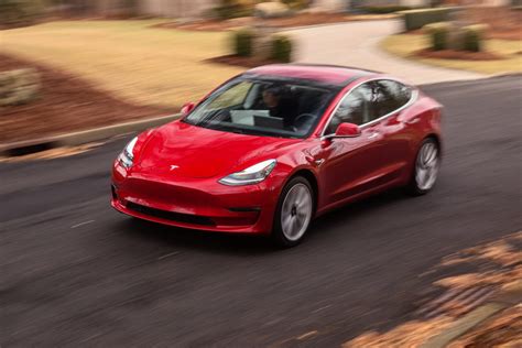 The first Tesla Model 3 reviews are coming in — and one thing stands ...